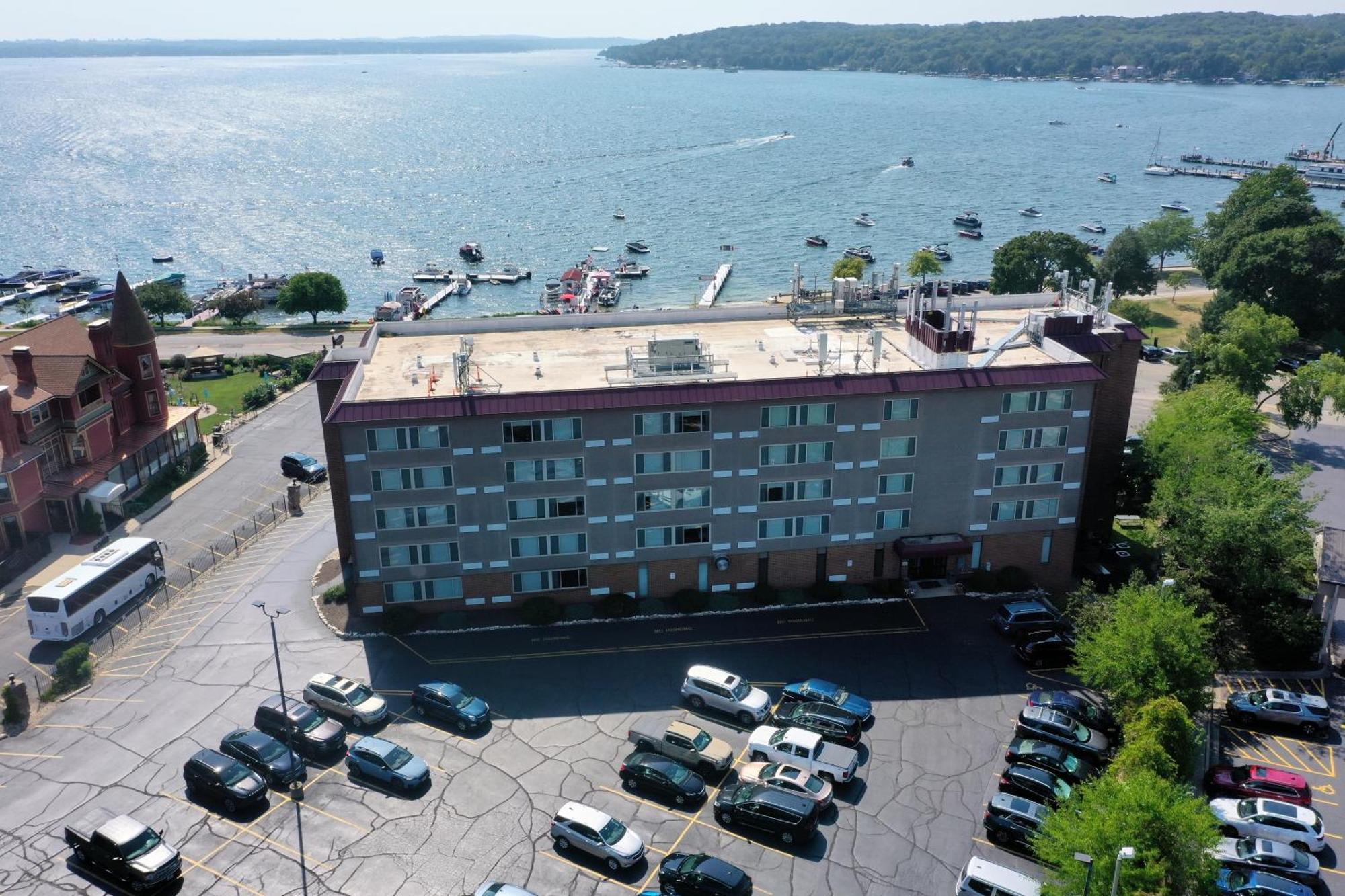 Harbor Shores On Lake Geneva Luaran gambar